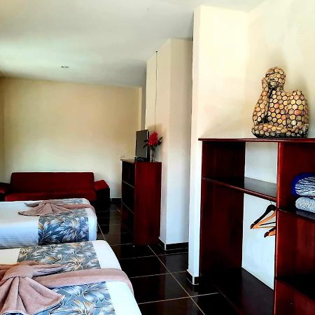 Porto Coral Hotel & Suites Махахуал Екстериор снимка