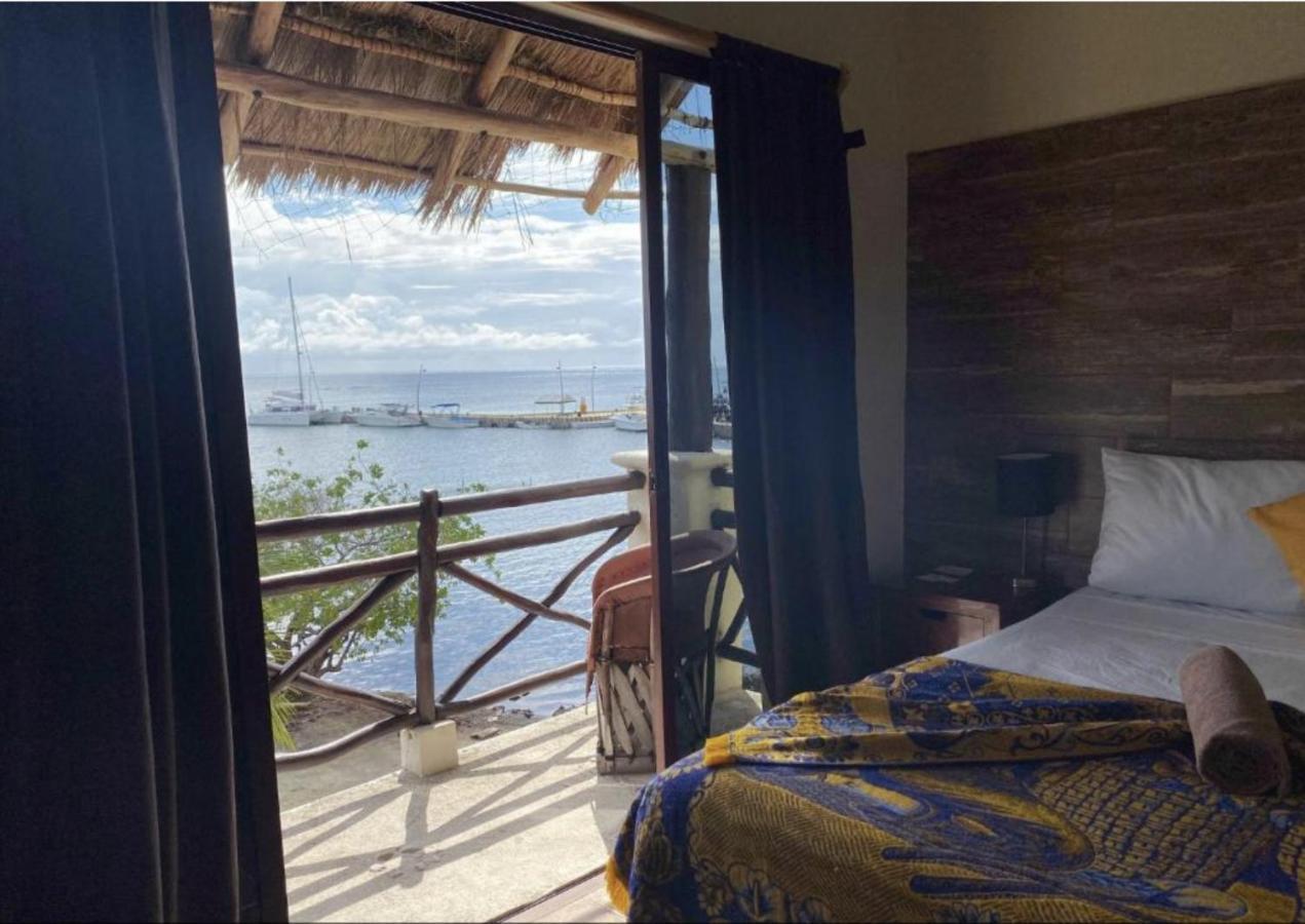 Porto Coral Hotel & Suites Махахуал Екстериор снимка