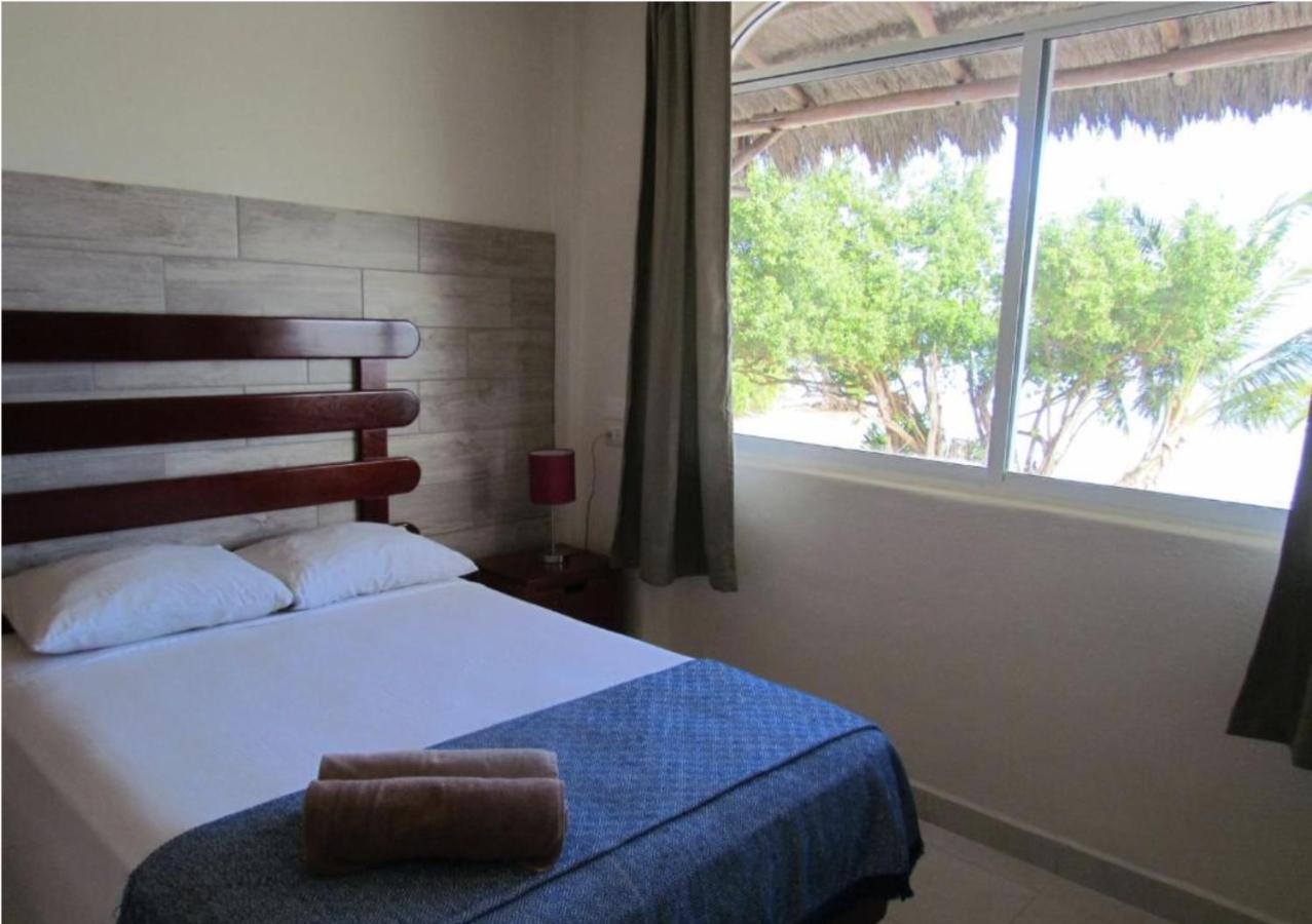 Porto Coral Hotel & Suites Махахуал Екстериор снимка