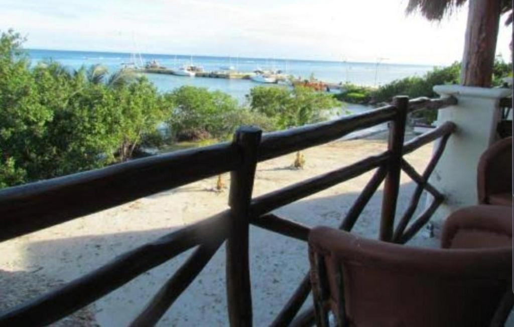 Porto Coral Hotel & Suites Махахуал Екстериор снимка